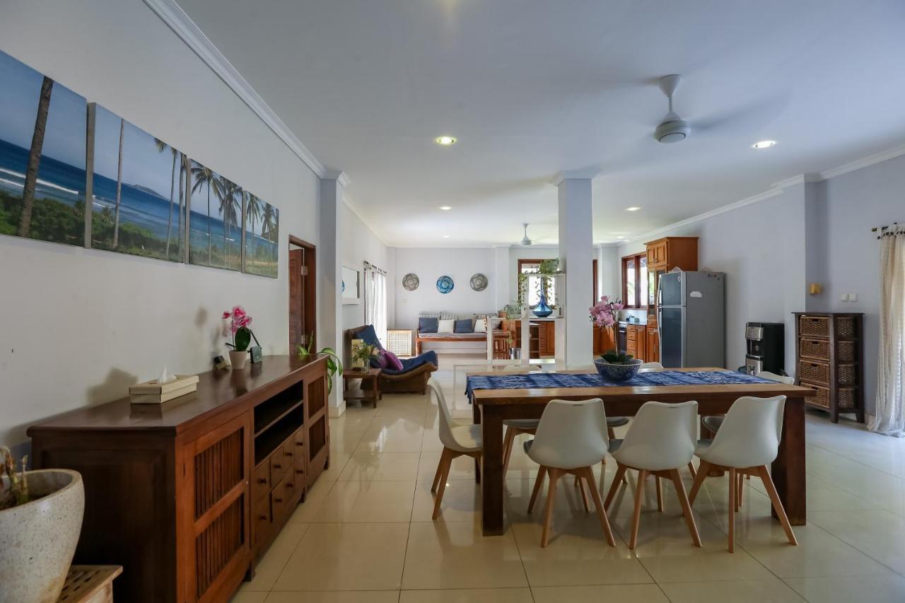 3 Bedroom Private House Гили Траванган Экстерьер фото