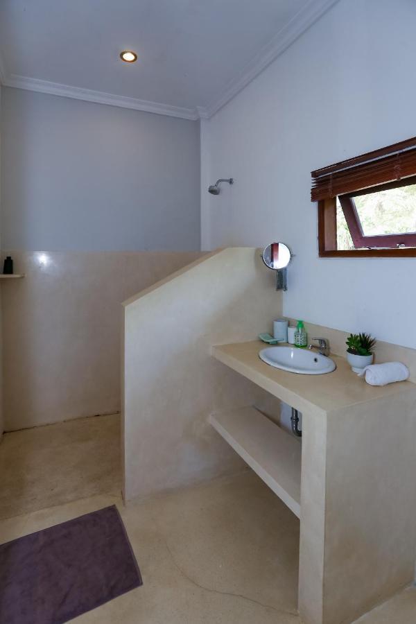 3 Bedroom Private House Гили Траванган Экстерьер фото