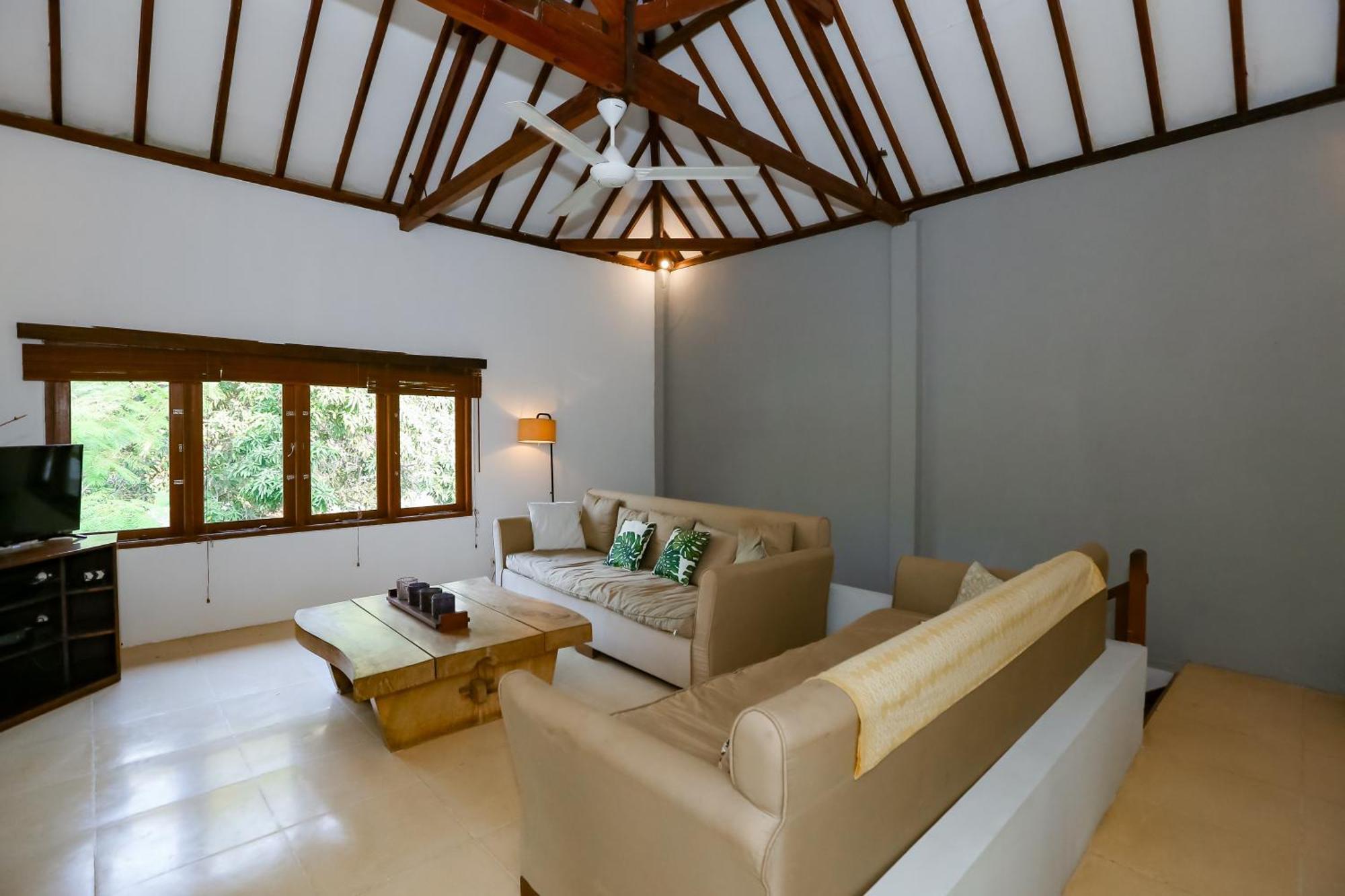 3 Bedroom Private House Гили Траванган Экстерьер фото
